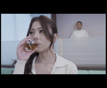 【岬あずさ】オイルマッサージに溺れる若妻。溢れる感度と衝撃の反応